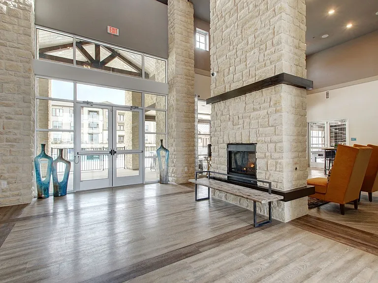 Enclave Falcon Pointe — Photo 37