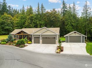 101 W Rue Lavande Ln NE, Sequim, WA 98382