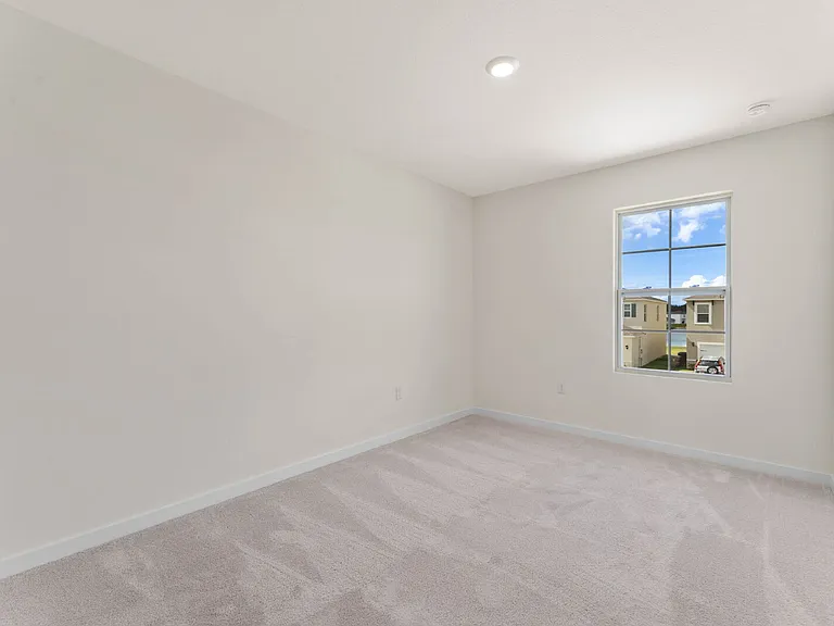 419 Tanis Ave — Photo 13