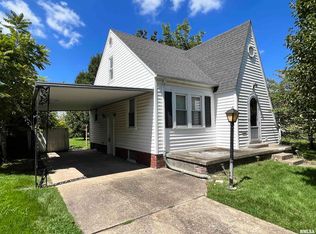 309 N 13th St, Herrin, IL 62948