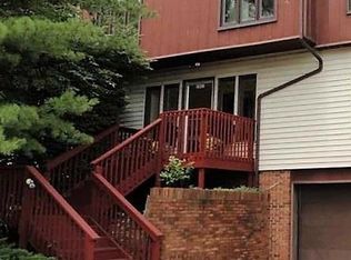 2802 E Lincoln St APT 1A, Bloomington, IL 61704