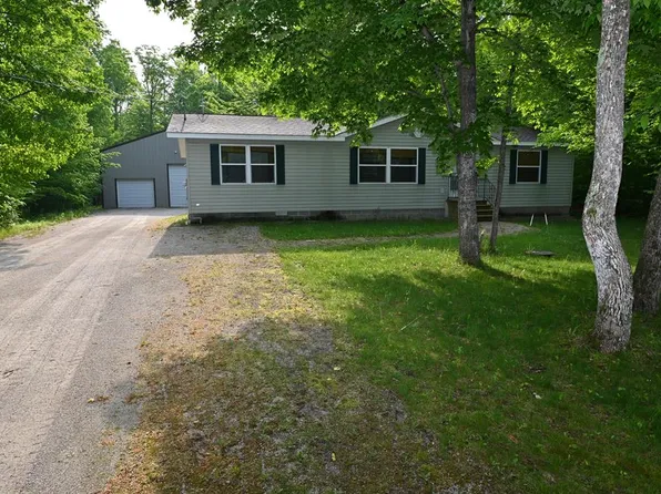 423 Deer Trl, Ellison Bay, WI 54210