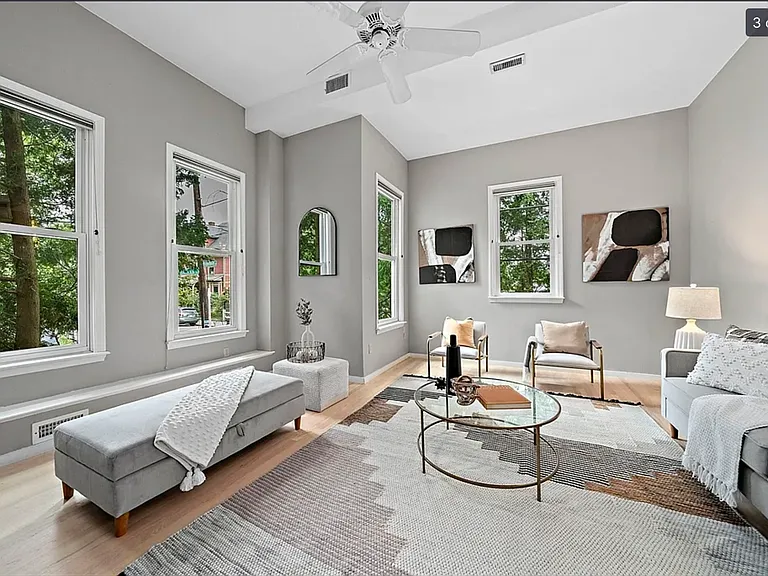 2A Brewer St — Photo 10