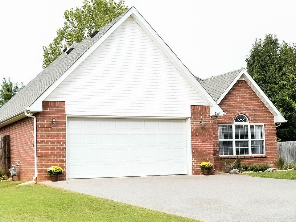 1st image of 7007 Bridgewater Dr
