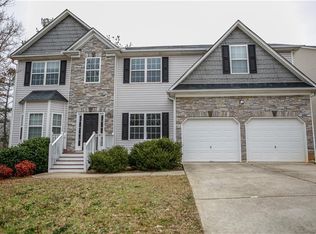 28 Trayton Way, Hiram, GA 30141