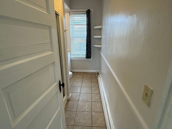 5th image of 17 Winthrop Ave APT 6