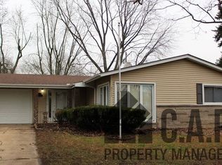 6933 Tyler St, Merrillville, IN 46410