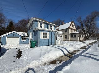 5 Genesee St E, Perry, NY 14530