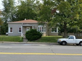 819 Airport Rd, Saint Louis, MO 63135