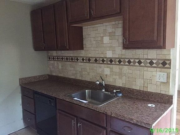 2nd image of 599 Glendale Ave