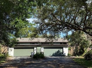 8 Canterbury Dr, Haines City, FL 33844