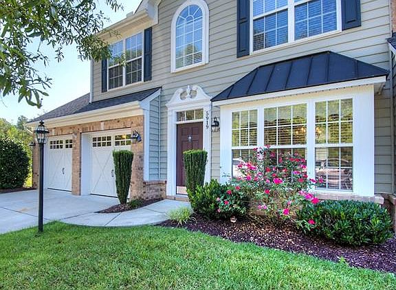 2nd image of 5919 Flowering Peach Ln #5919