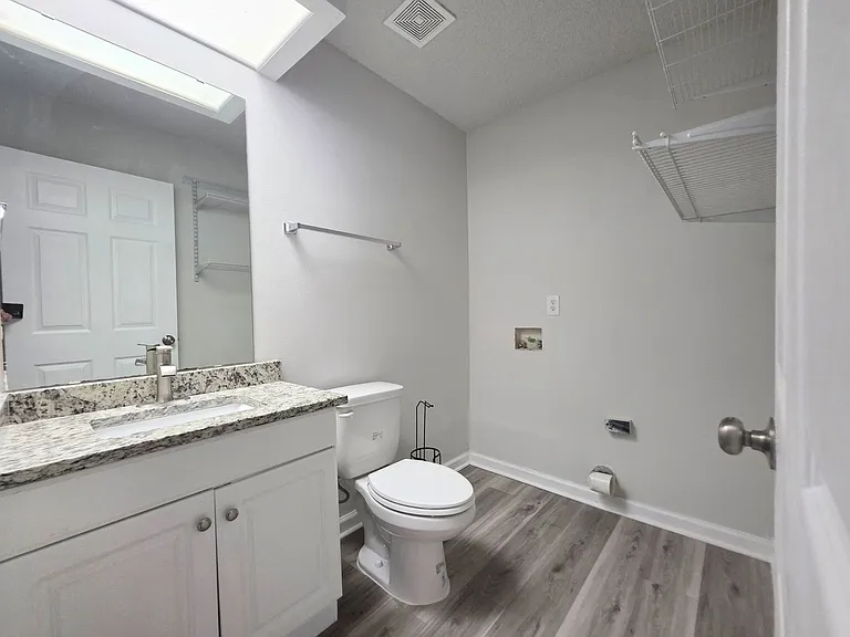 2301 W Michigan Ave #21 — Photo 13