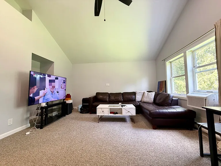12 Red Brook Rd — Photo 2