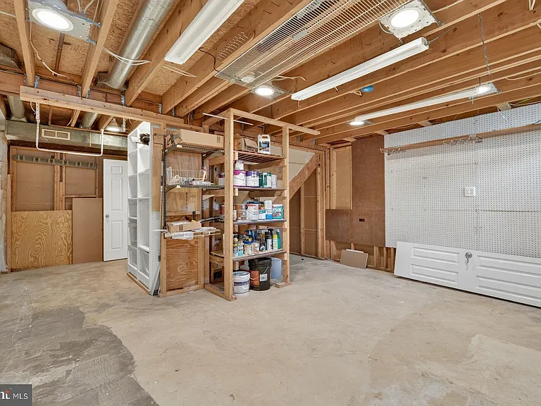 5402 Ashcomb Ct — Photo 39
