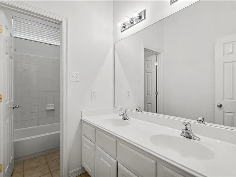 2127 Clear Lake Pl — Photo 29