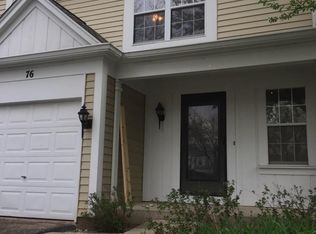 76 Saint Croix Ct, Aurora, IL