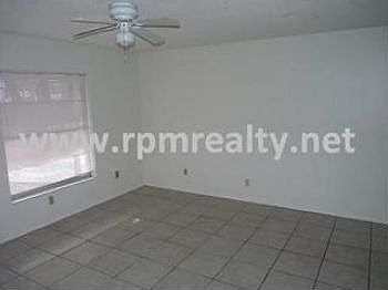 4th image of 3726 Glover Ln