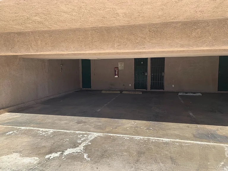 958 E Avenue Q #12 — Photo 21