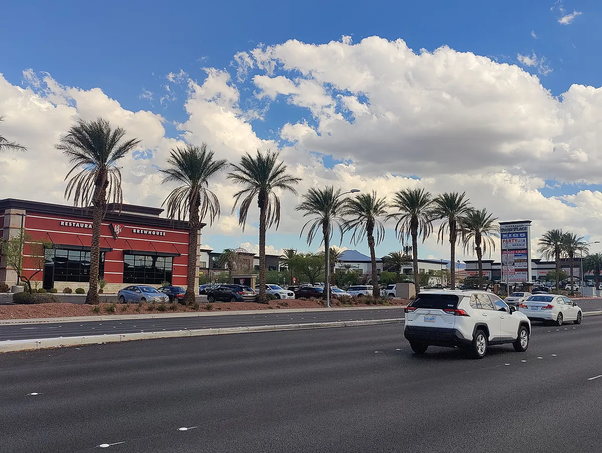 Photo 2 of 27 - Silverado Ranch Blvd - Las Vegas, NV Building Photo - Silverado Ranch Blvd