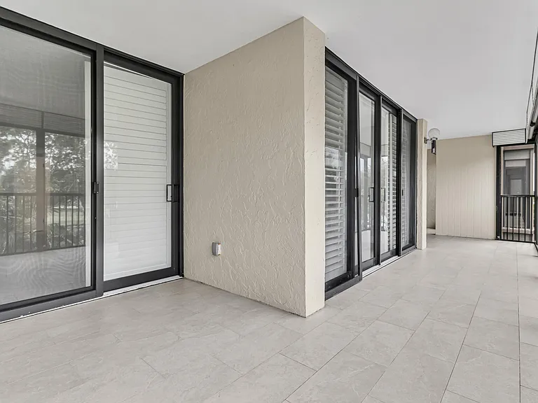 2806 N 46th Ave #D334 — Photo 15
