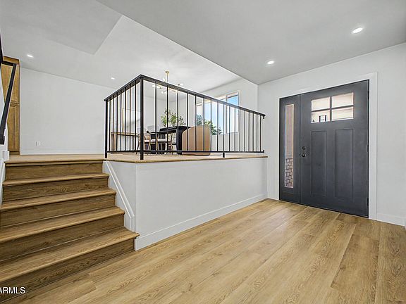 4th image of 4016 W SOLANO Drive S