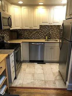 676 4th St NE #105 — Photo 6