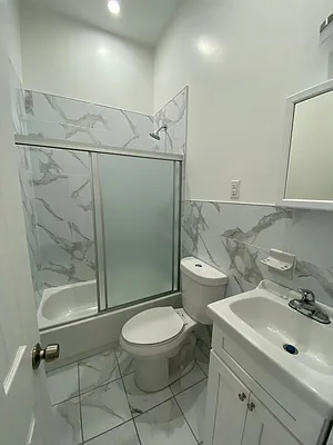 Rented by Mirador Real Estate | media 6