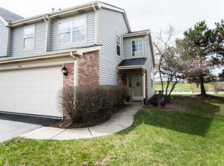 1501 Club Dr, Glendale Heights, IL 60139