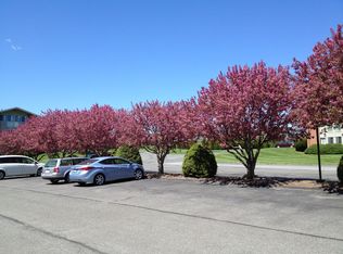 189 Stratton Rd APT B1, Williamstown, MA 01267