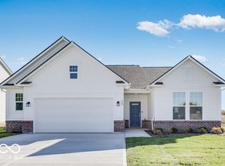 289 N Bur Oak Dr, Mooresville, IN