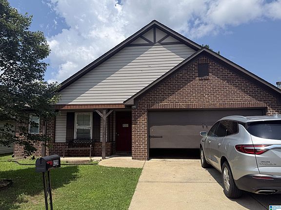3rd image of 8220 Franklin Ln
