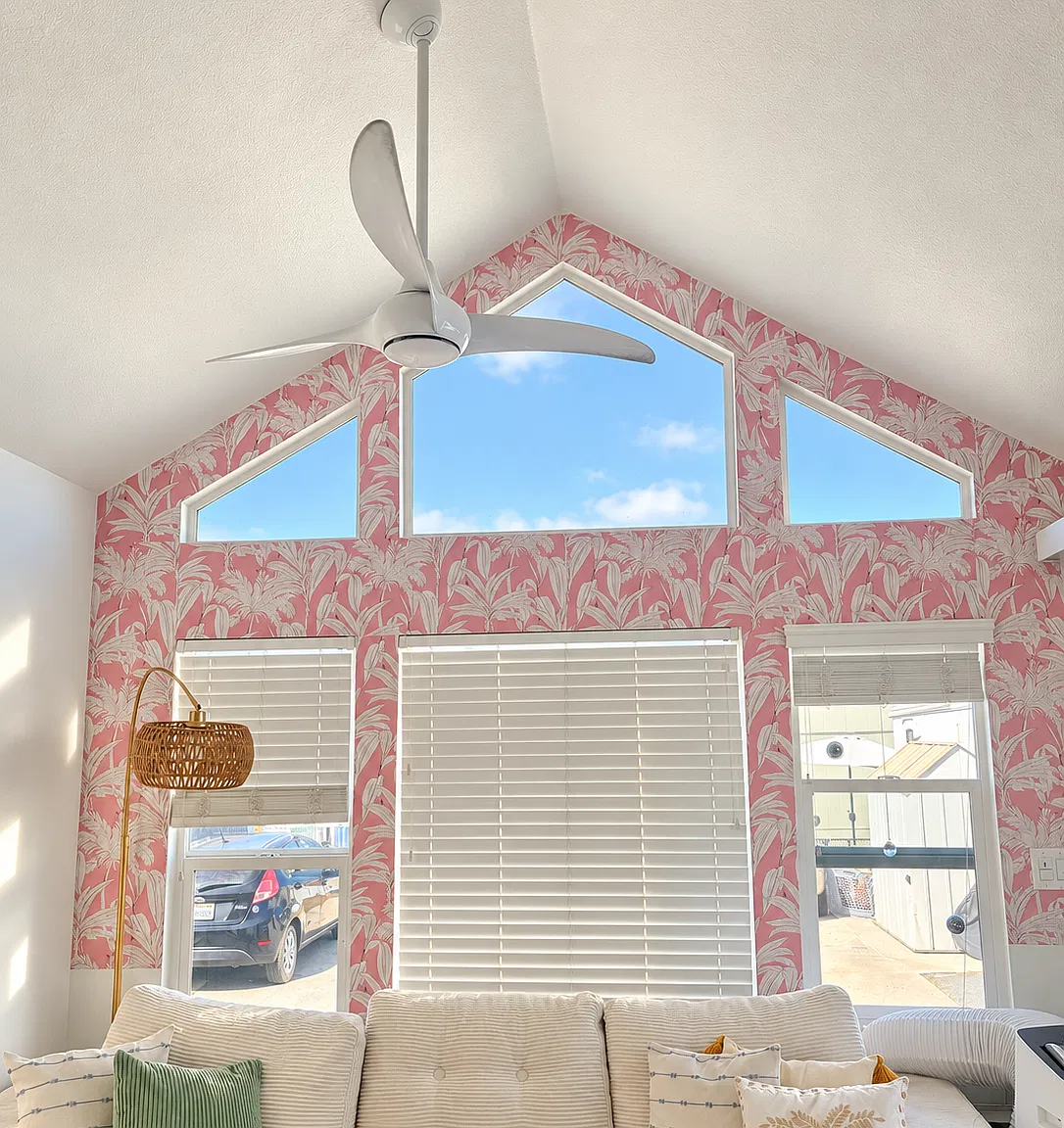 2 bed, 590 sqft, $1,700 — Photo 1