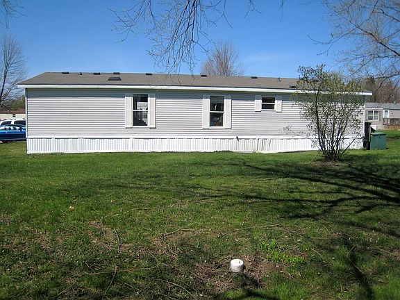 3rd image of 51 Independence Dr