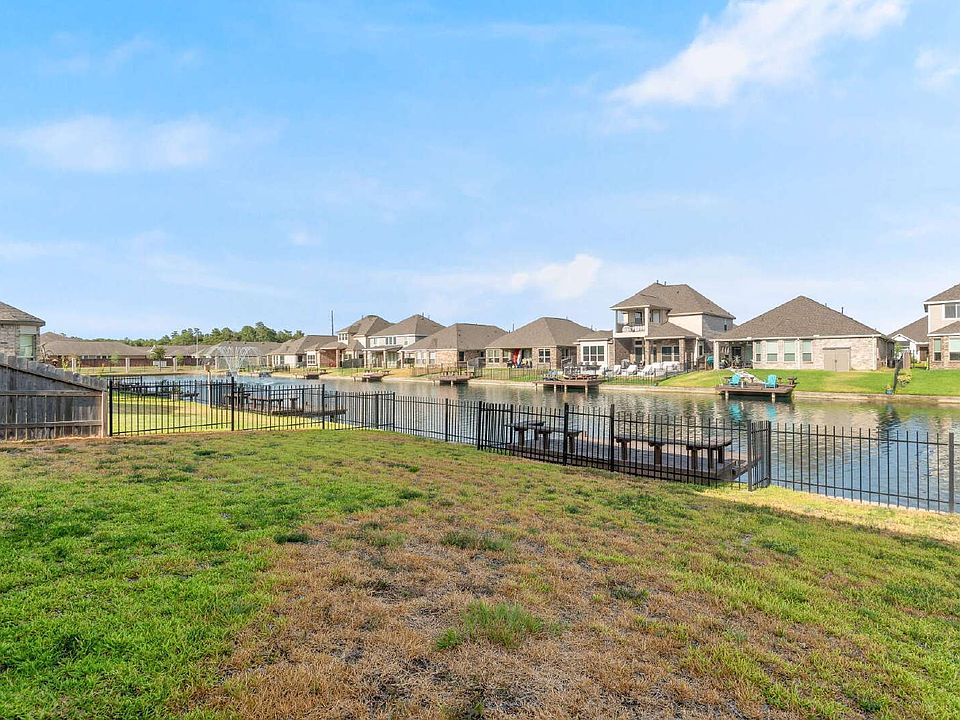 1st image of 29650 Kynndal Shore Dr