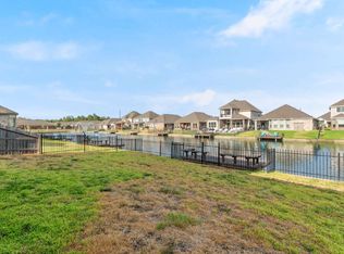 29650 Kynndal Shore Dr, Spring, TX 77386