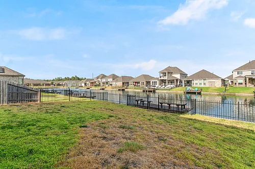 29650 Kynndal Shore Dr Photo 1