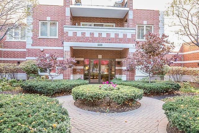1st image of 5000 Oakton St APT 602