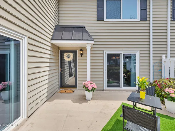 850 Mallery St #2-O, Saint Simons Island, GA 31522