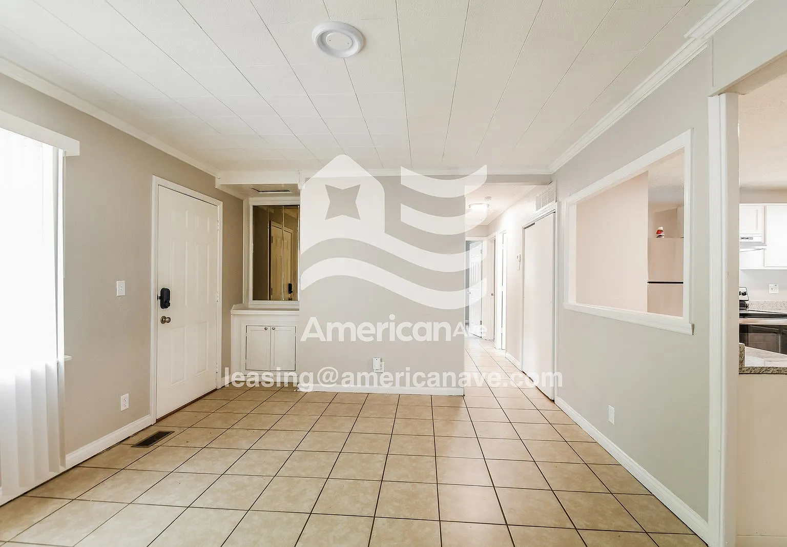 3 bed, 1.0 bath, 864 sqft, $1,425 — Photo 4