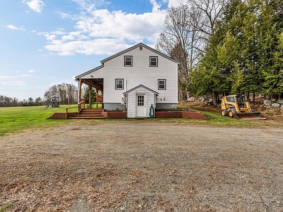 5th image of 412 W Mills Road