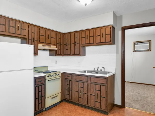 205 W. Shelbourne Dr.