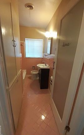 5th image of 1147 Greer St