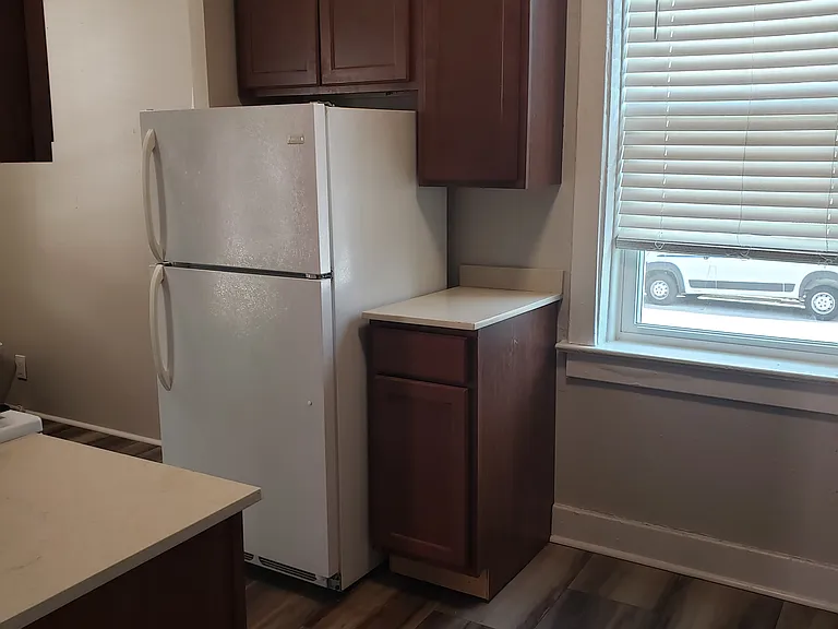 1092 S Taylor Ave #1S — Photo 2