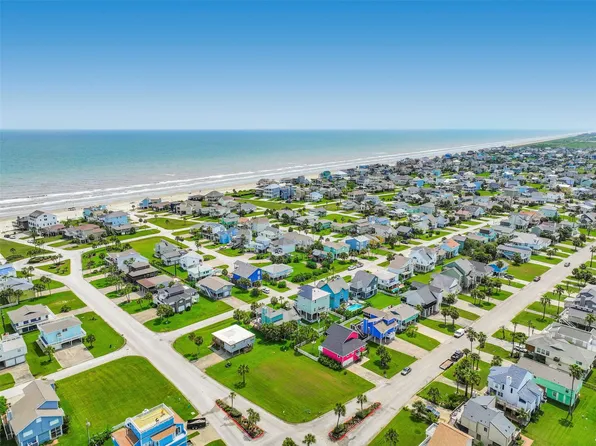 Pirates Beach Blvd, Galveston, TX 77554