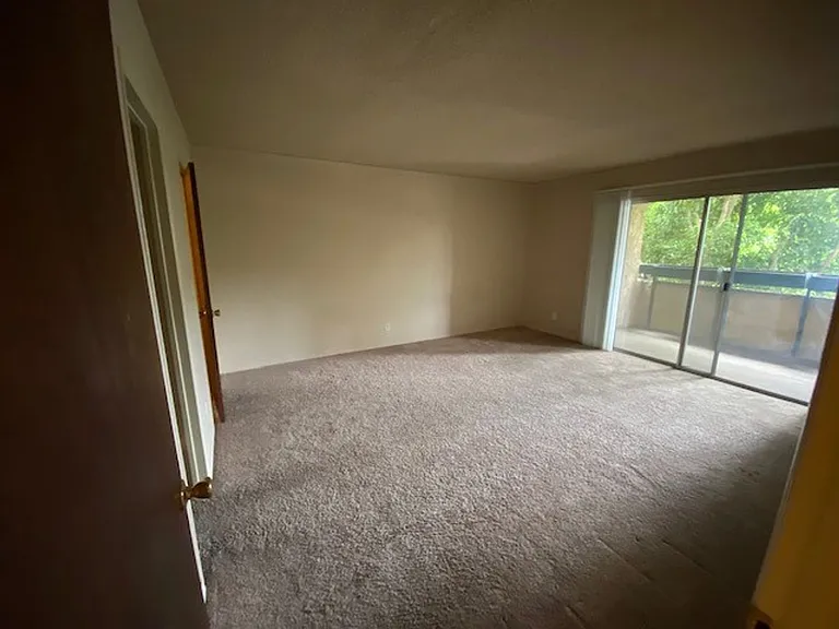 12635 Main St #209 — Photo 5