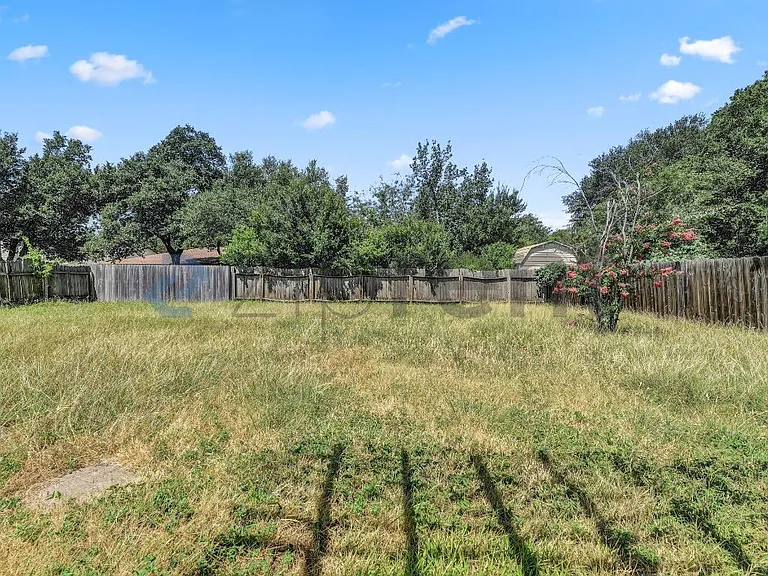 11216 Henge Dr — Photo 26