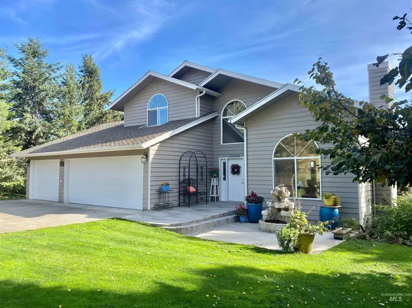 1406 Ridgeview Dr, Moscow, ID 83843