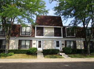 4143 Brentwood Ln, Waukegan, IL 60087