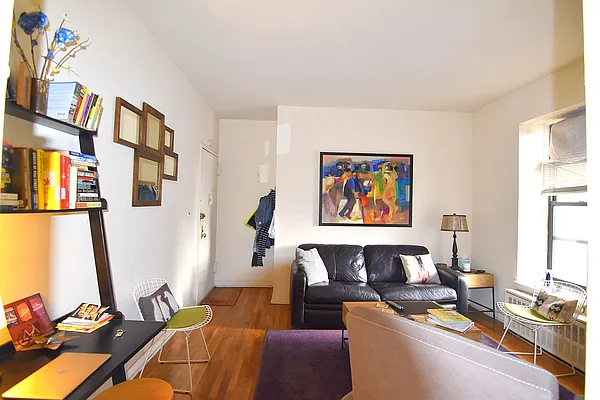 Rented by Manhattan Spaces | media 13
